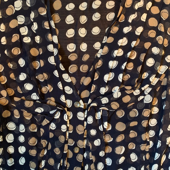 Anthropologie size 6 sleeveless blouse - Picture 3 of 5